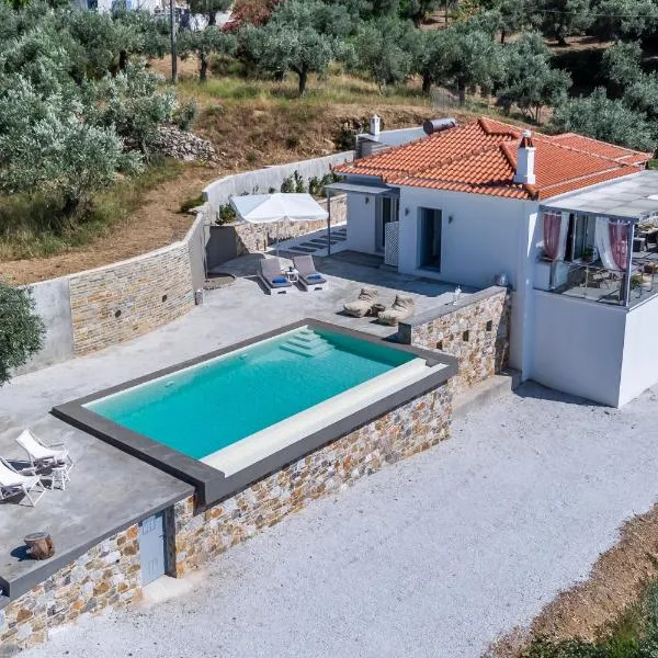 Ninemia Villa in Skopelos, hotel em Skopelos