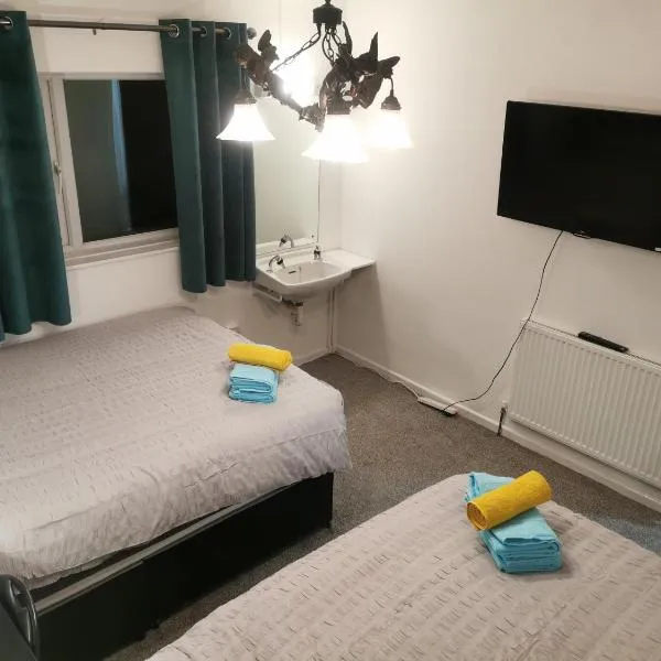 116 Maison Dieu Road Room D in Dover, hotel v destinaci Kent