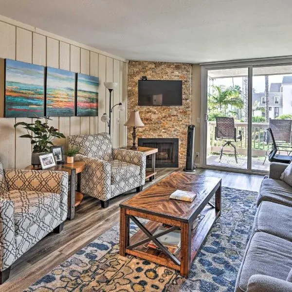 Deja Blue Oceanside Condo on Beach with Pools!, hotel v destinaci Oceanside