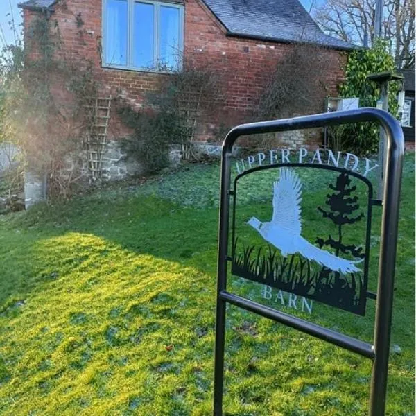 Pandy Barn Berriew, hotel in Welshpool