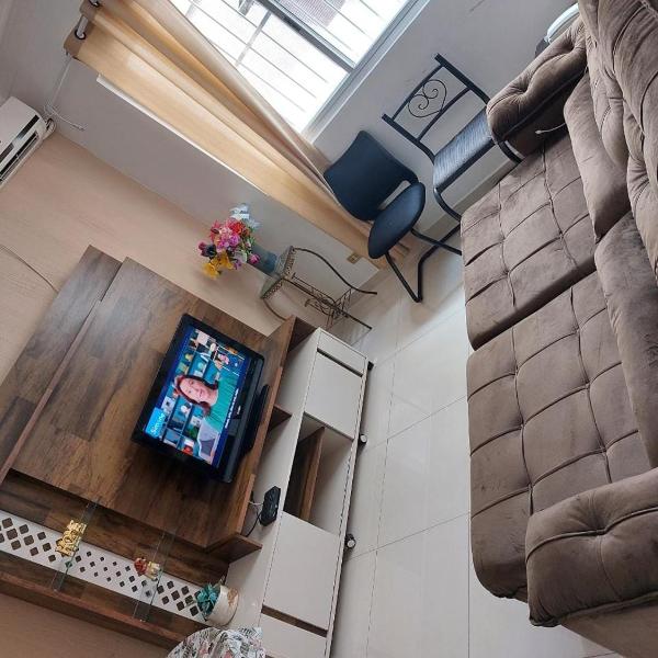Apto em Enseada, 200 metros praia - 2 quartos com ar condicionado - 6 hospedes - Foto 5