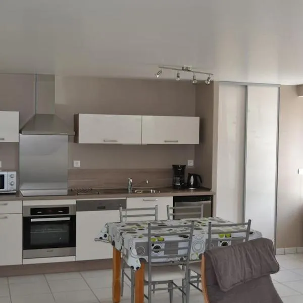 maison de vacances Nébouzat, hotel v destinaci Nébouzat