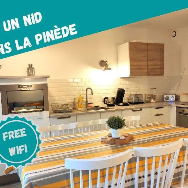 Un Nid dans la Pinède, hotell i Lacanau