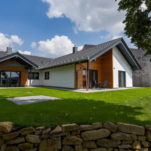 Staufenberg Chalets, hotel in Berschweiler