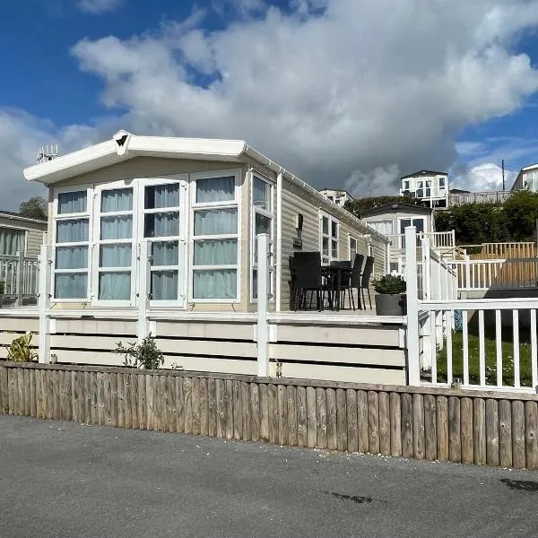 Ladram Bay Holiday Park D54, hotel in Otterton