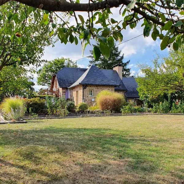 Le Pigeonnier de Lissac, hotel i Lissac-sur-Couze