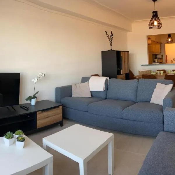 Stunning Apartment In Oostende, hotel in Ostend