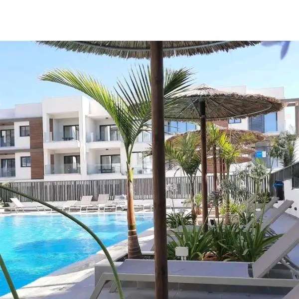 Cosmos Residence, hotel en Paralimni