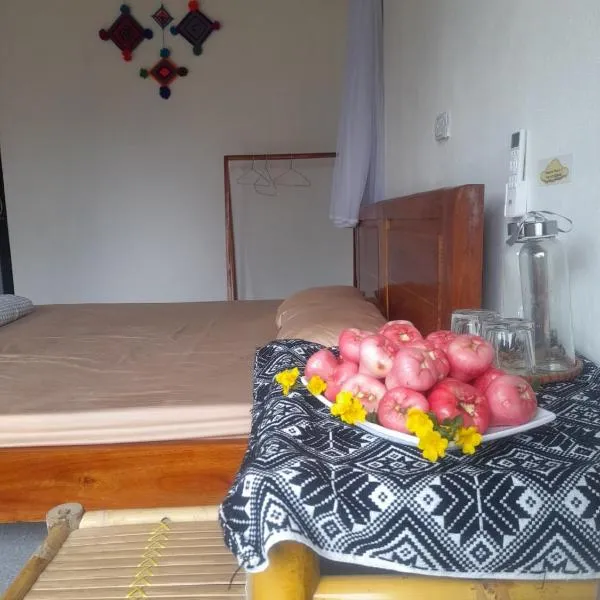 Mai Chau Mountain View Lodge Thảo Ly, hotel in Hòa Bình