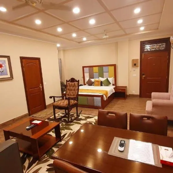 Hayyat Luxury Apartments, hotel a Lahore