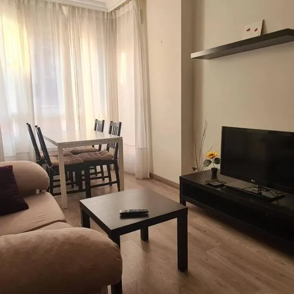 CIRCUNVALACION, hotel in Albacete