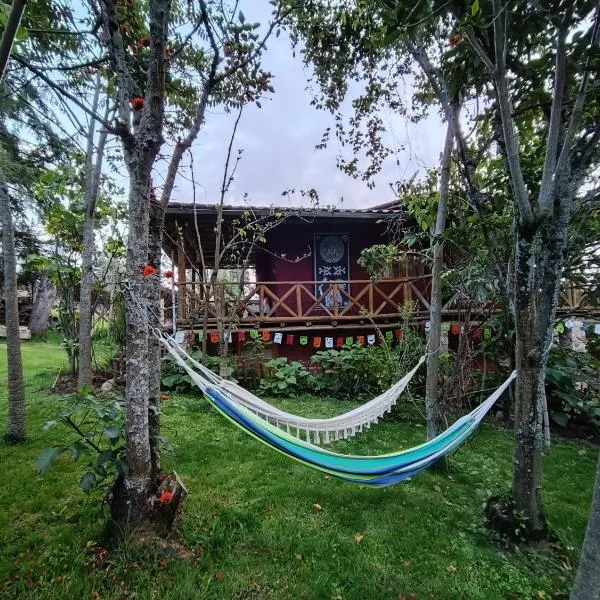 Cabaña Kinti Q'umir Umiña en Kinti Wasi, hotel em Los Baños del Inca