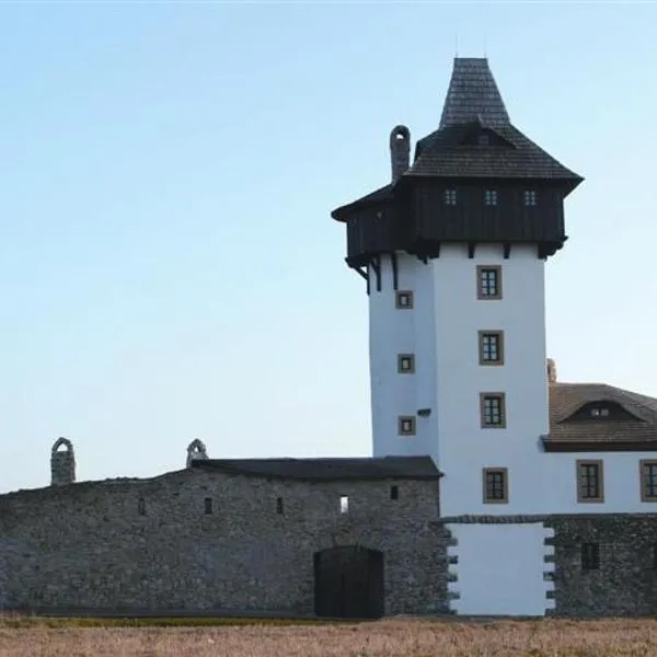 Penzion Hrad, hotel v Frýdku Místku