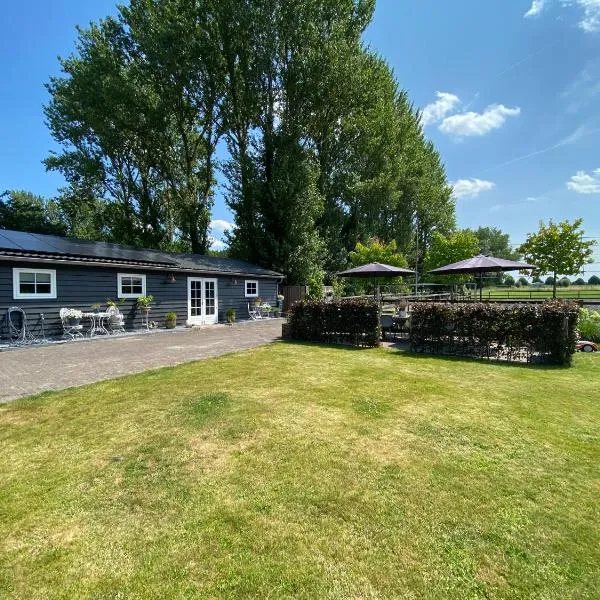 B & B d’ Uitwijkerpoort, Hotel in Uitwijk