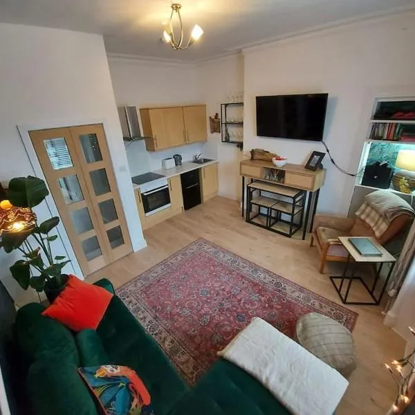 Lovely 2 bedroom apartment in Fife, hotelli kohteessa Fife