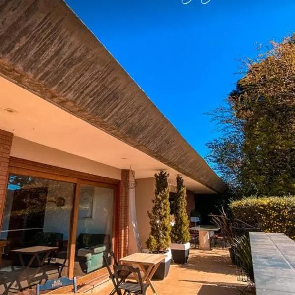 Tico Pousada, hotel in Campos do Jordão