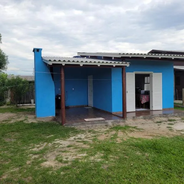 Casa temporada praia da galheta 3, hótel í Laguna