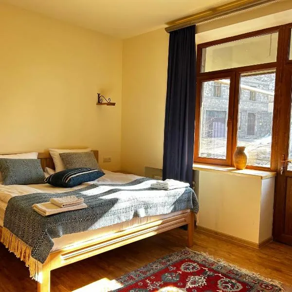 Saryan Guesthouse, hotel v destinaci Goris