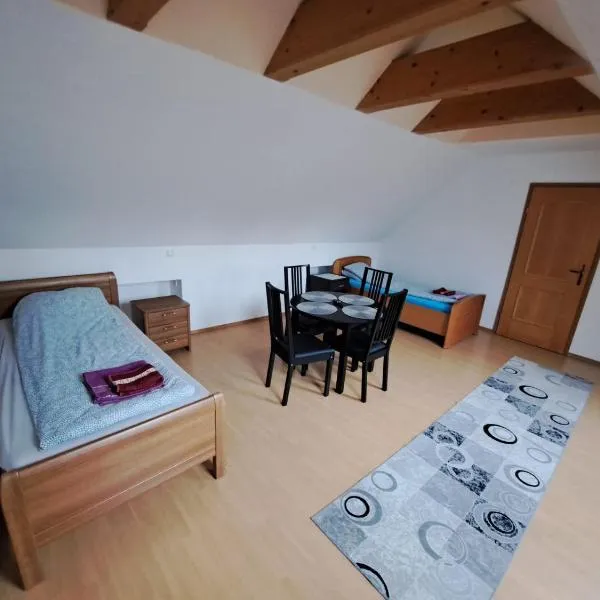 HostelHollabrunn, hotel v destinaci Hollabrunn