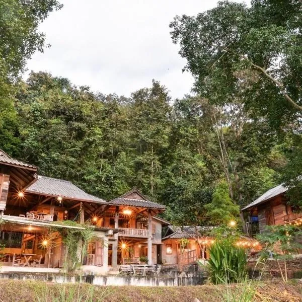 467 Chiang Dao, hotel v destinaci Chiang Dao