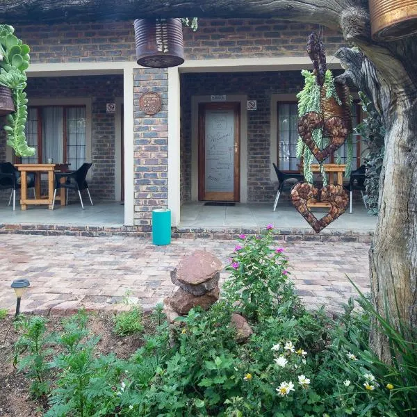 Stevenski's Guesthouse, hótel í Lephalale
