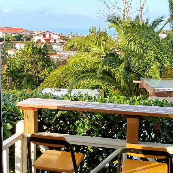 Mobil-home avec vue mer, hotel v destinaci Saint-Jean-de-Luz