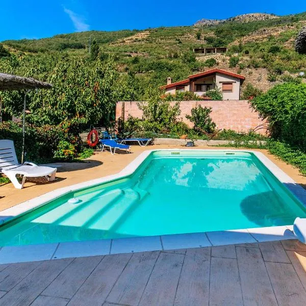 casa rural La picotina, hotel in Navaconcejo