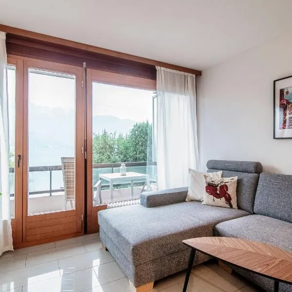 Isabella Apartment - with a lake view on the Melide bridge, hotell sihtkohas Melide
