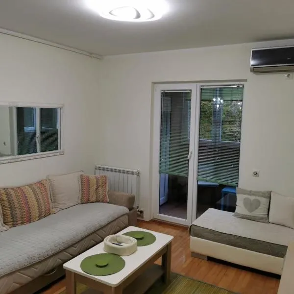 Apartman - Hani, hotel di Rakovica