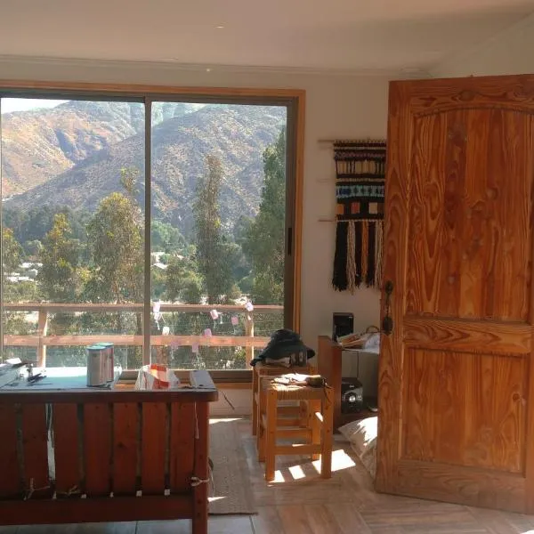 Luminosa casa valle de Elqui sector El Molle, hotel v destinaci Talca