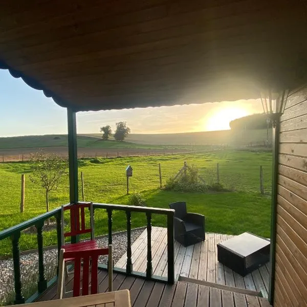 La roulotte de bonneval, hotel v destinácii Charleval