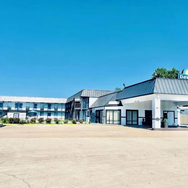 Days Inn by Wyndham Burleson Ft. Worth, hotel v destinaci Burleson