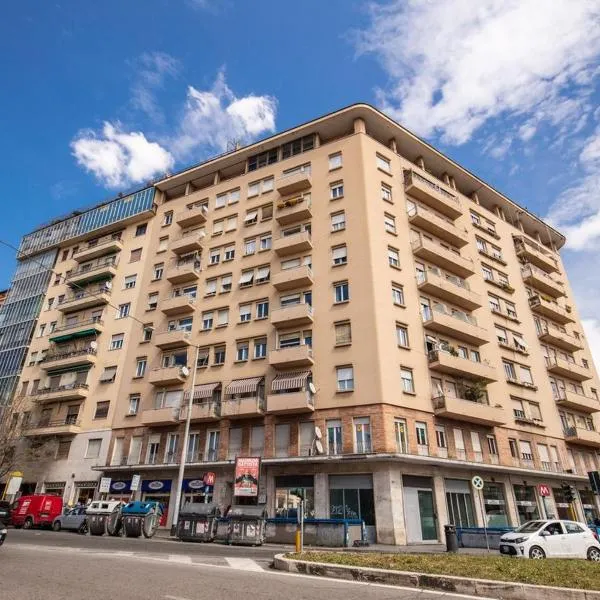 Hotel Laura – hotel w mieście Casale Torre San Giovanni