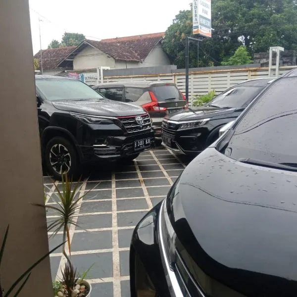 CALDERA PARK HOMESTAY Syariah, Hotel in Probolinggo
