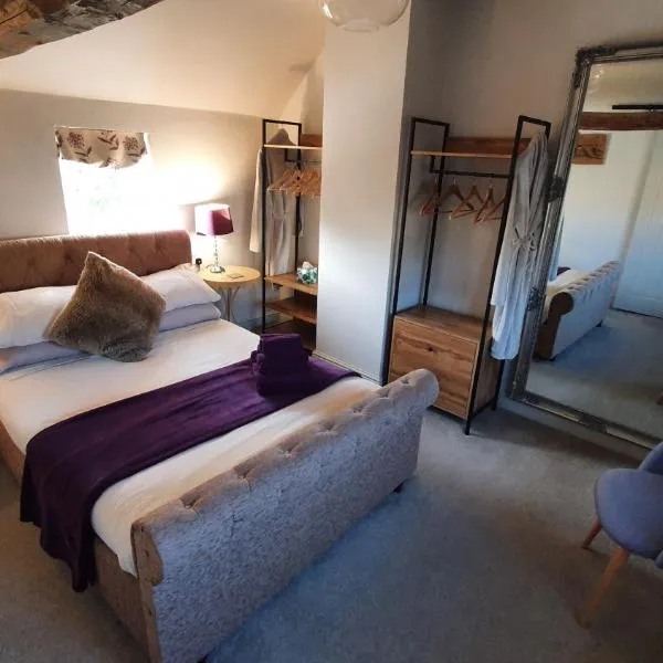 Holly Cottage, Hidden gem in the Yorkshire wolds、Weltonのホテル