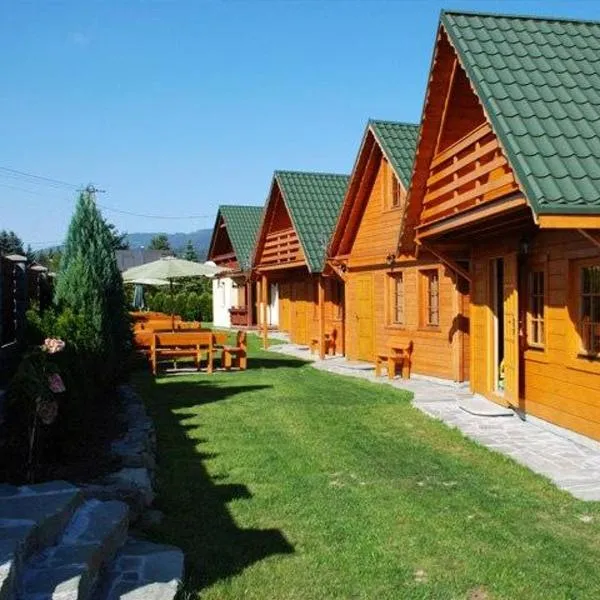 Domki nad jeziorem-Wodnik, hotel in Zarzecze