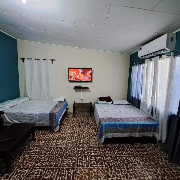 Hostal Lima Verde, hotel a La Lima