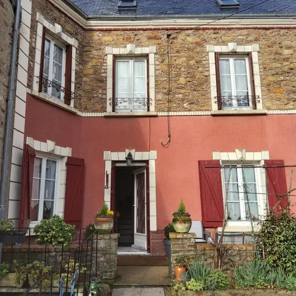 La villa d iska, hotel in Sougé-le-Ganelon