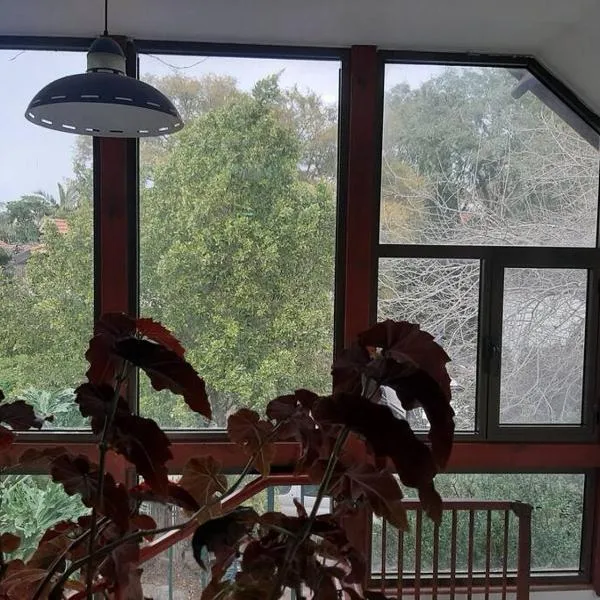 אירוח גאלה בגולן, hotel v destinaci Qaşrīn