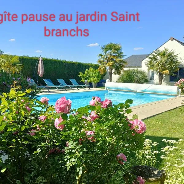 Gîte Pause au jardin piscine chauffée, hotell sihtkohas Saint-Branchs