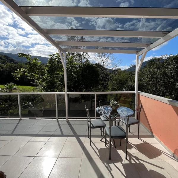 Loft com linda vista na Rota do Enxaimel