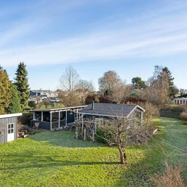 Beautiful Home In Ølsted With Kitchen, hotel en Ølsted