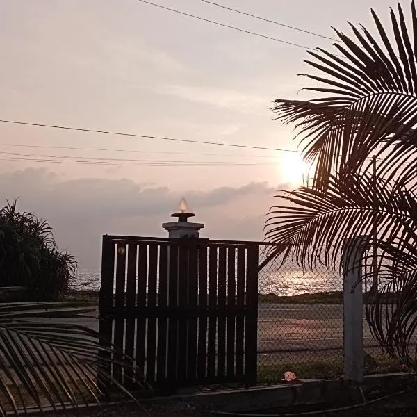 Surf Forever, hotel v destinaci Midigama East