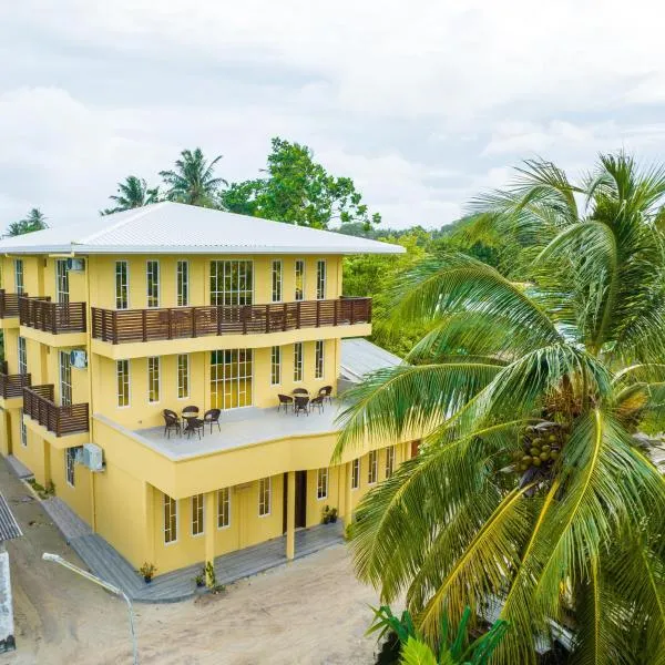 Lhohi Inn Boutique Hotel, hotel in Velidhoo