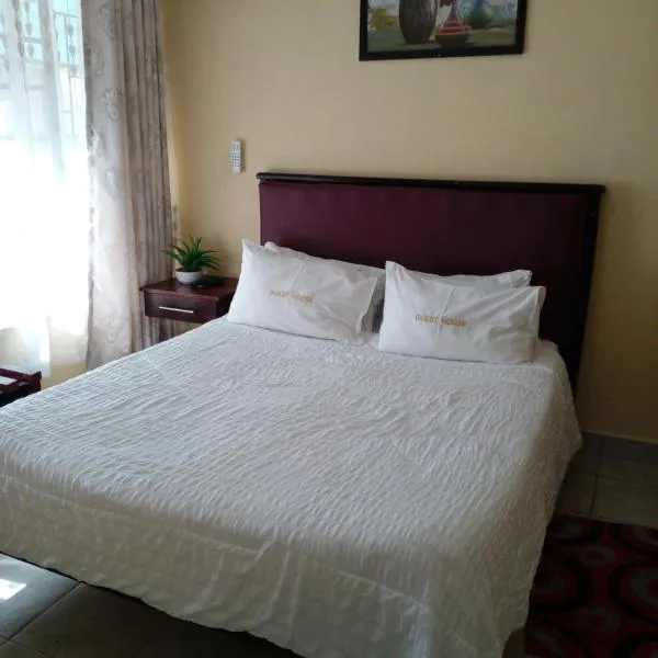 Lalamnandzi 4 Guesthouse, hotel di White River