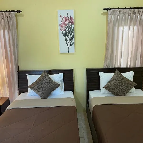Bangtao Hello House, hotel v destinaci pláž