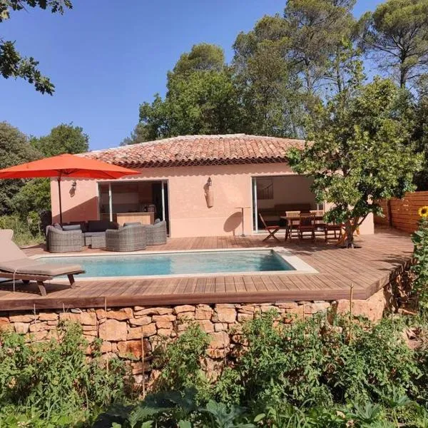 Villa La Treille, hotel v destinácii Saint-Maximin-la-Sainte-Baume