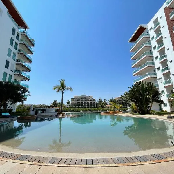 Tu Refugio Ideal ubicado en Marina Mazatlán by G P S rentas, hotel a Mazatlán