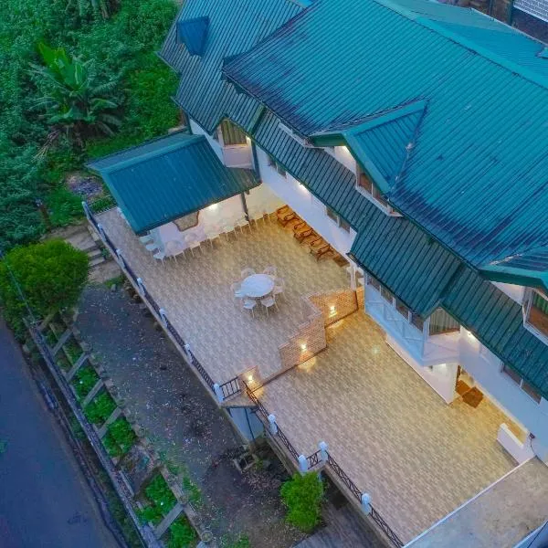 Blue Moon Residency, hotel di Nuwara Eliya