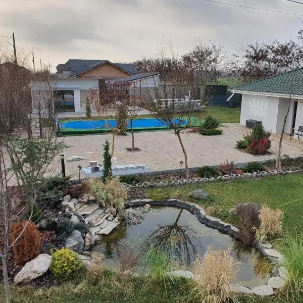 Elis Tranzit, hotel in Ogrăzile